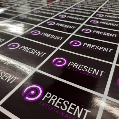 Identification Labels Present Entertainment 85mm X 55mm